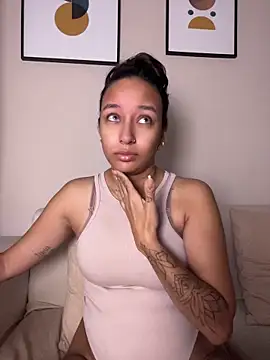 DianaHopson online show from July 10, 2026, 10:48 am