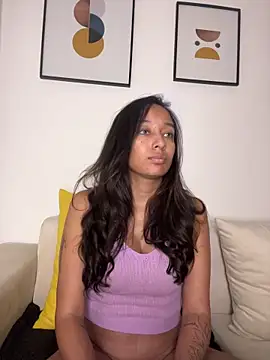 Snapshot of DianaHopson chatting on February 12, 2026, 2:00 am DianaHopson online show from February 12, 2026, 2:00 am