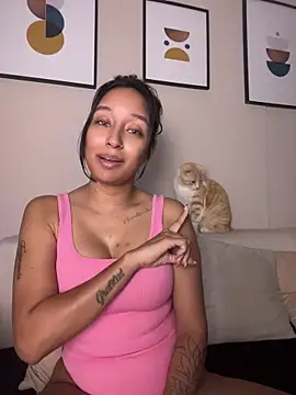 DianaHopson online show from July 1, 2026, 1:17 am