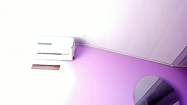 Shanelle   online show from April 9, 2026, 1:50 pm