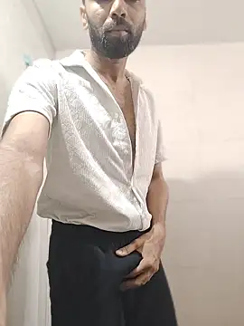 18 couple sex online show from August 3, 2026, 5:26 am
