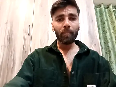 18 couple sex online show from April 8, 2026, 9:05 pm