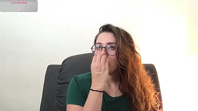 irinasweet27 online show from September 20, 2025, 1:43 am