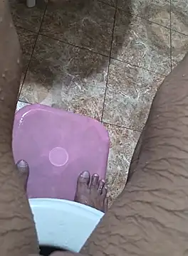 surfer fun29 online show from October 20, 2025, 4:25 am