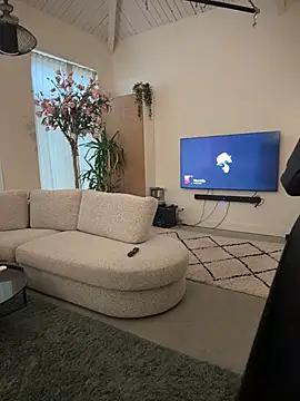 Snapshot of ROXYNL chatting on November 11, 2025, 2:12 pm ROXYNL online show from November 11, 2025, 2:12 pm