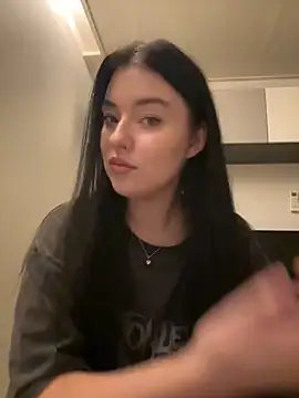 Snapshot of Angela_Fosterr chatting on December 4, 2025, 7:13 pm Angela Fosterr online show from December 4, 2025, 7:13 pm