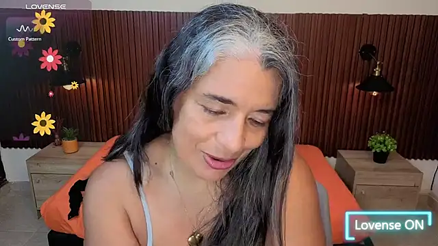 Snapshot of tammy_lynn69 chatting on December 20, 2025, 5:38 pm tammy lynn69 online show from December 20, 2025, 5:38 pm