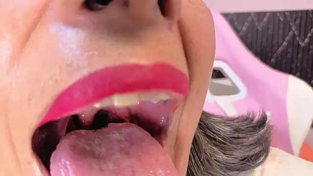 Snapshot of tammy_lynn69 chatting on March 12, 2026, 8:13 pm tammy lynn69 online show from March 12, 2026, 8:13 pm