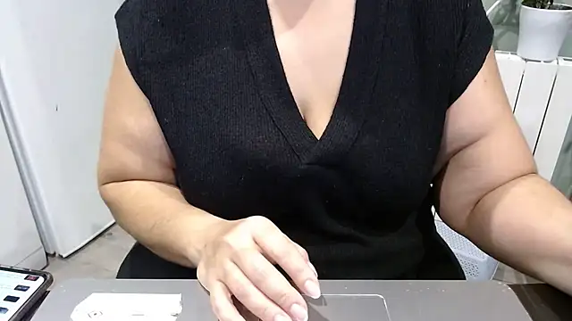 alejandraxxz online show from January 29, 2025, 5:09 am