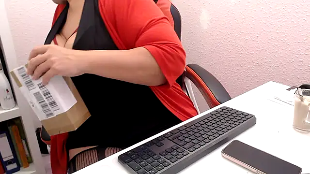 alejandraxxz online show from October 19, 2025, 7:55 am