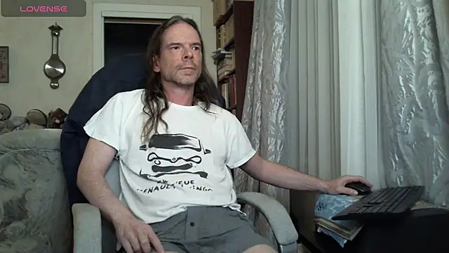 living manors 2 online show from March 5, 2025, 9:15 pm