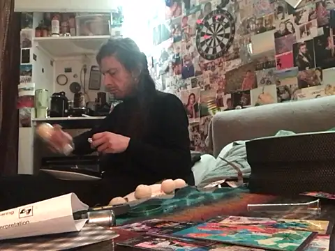 Snapshot of DownstairsSky chatting on January 27, 2025, 5:36 am DownstairsSky online show from January 27, 2025, 5:36 am