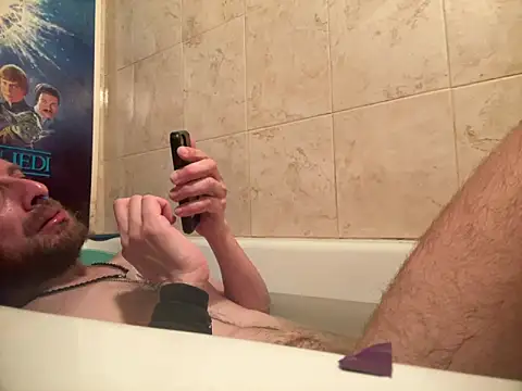 Snapshot of DownstairsSky chatting on September 15, 2025, 3:18 am DownstairsSky online show from September 15, 2025, 3:18 am