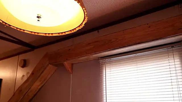 Snapshot of xxpixeyxx chatting on November 12, 2025, 3:27 pm xxpixeyxx online show from November 12, 2025, 3:27 pm