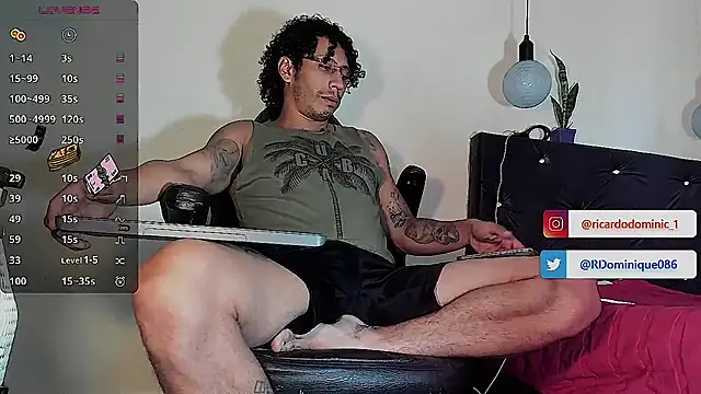 Snapshot of FuckHardlove chatting on October 23, 2025, 7:56 pm FuckHardlove online show from October 23, 2025, 7:56 pm