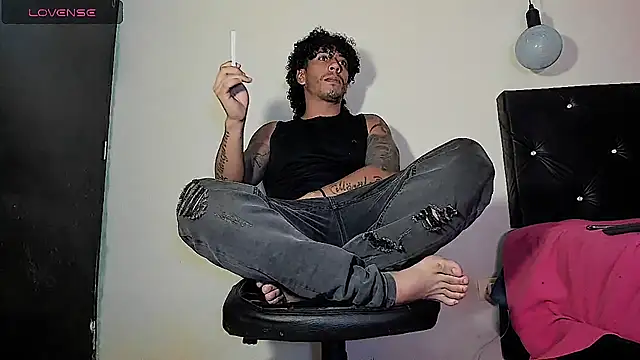 Snapshot of FuckHardlove chatting on November 29, 2025, 11:16 pm FuckHardlove online show from November 29, 2025, 11:16 pm