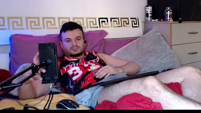 erotico69xxx online show from March 18, 2026, 1:13 pm