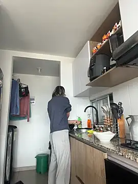 Ameellie online show from February 13, 2026, 3:56 pm