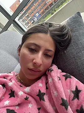 Ameellie online show from February 21, 2026, 4:09 pm