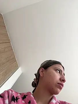 Ameellie online show from February 6, 2026, 3:41 pm