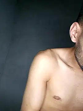 motanjer online show from September 19, 2025, 3:43 am