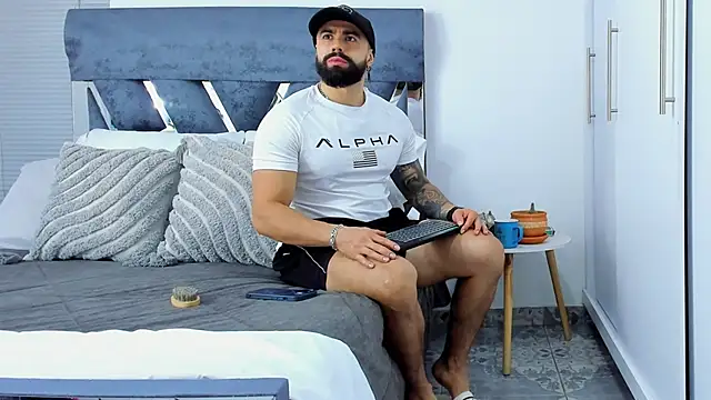 Zack Froone online show from October 30, 2025, 2:58 pm