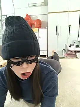 I AM NOT A SLUT online show from December 5, 2025, 3:16 am