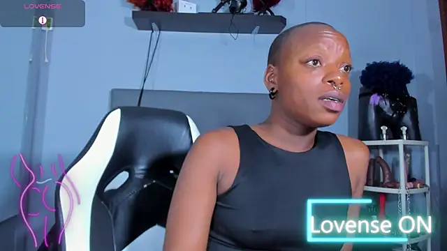 Snapshot of Coco_Kiss chatting on March 26, 2026, 7:12 pm Coco Kiss online show from March 26, 2026, 7:12 pm