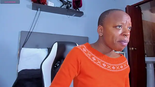 Snapshot of Coco_Kiss chatting on March 25, 2026, 7:13 pm Coco Kiss online show from March 25, 2026, 7:13 pm