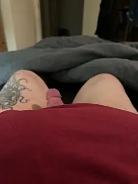 Snapshot of chatting on January 5, 2026, 9:07 pm online show from January 5, 2026, 9:07 pm