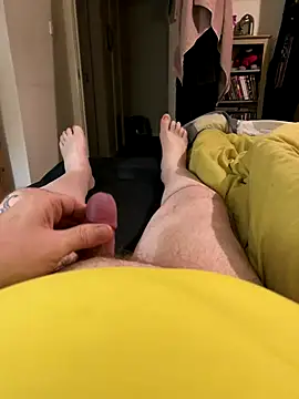  online show from October 29, 2025, 9:14 pm