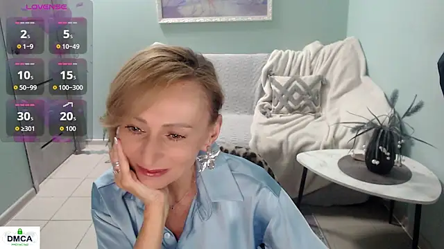 Snapshot of HornyMilf_777 chatting on June 1, 2026, 7:41 am HornyMilf 777 online show from June 1, 2026, 7:41 am