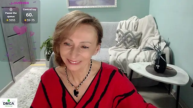 Snapshot of HornyMilf_777 chatting on April 21, 2026, 6:31 am HornyMilf 777 online show from April 21, 2026, 6:31 am
