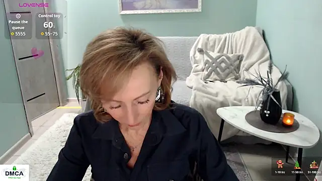 Snapshot of HornyMilf_777 chatting on April 11, 2026, 7:05 am HornyMilf 777 online show from April 11, 2026, 7:05 am