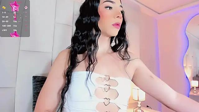 Snapshot of andrea_alvarz chatting on May 6, 2026, 4:27 am andrea alvarz online show from May 6, 2026, 4:27 am