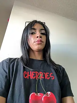 Alahia Rodriguez online show from October 24, 2025, 7:13 pm