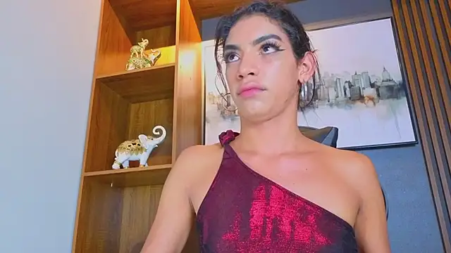 Snapshot of Alahia_Rodriguez chatting on May 16, 2026, 11:48 pm Alahia Rodriguez online show from May 16, 2026, 11:48 pm