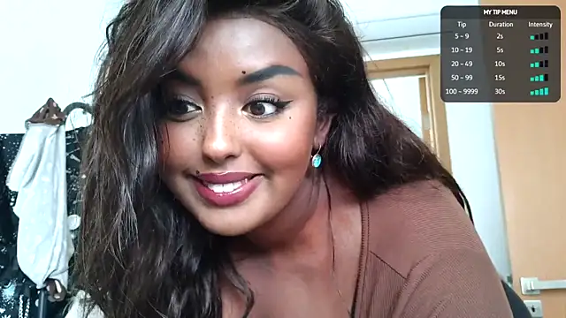 Snapshot of SiminFox chatting on May 25, 2026, 10:36 am SiminFox online show from May 25, 2026, 10:36 am
