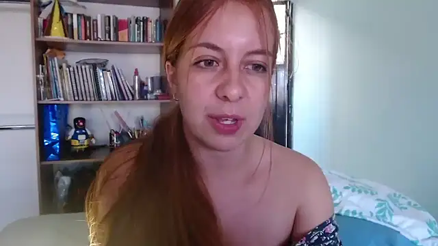Snapshot of violetapeter_1 chatting on May 6, 2026, 9:52 pm violetapeter 1 online show from May 6, 2026, 9:52 pm
