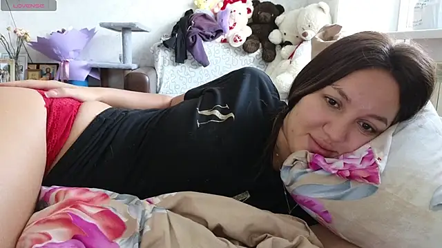 Nelly Fischer online show from February 13, 2025, 7:13 am