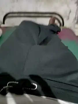 samlord261 online show from February 10, 2025, 3:32 pm