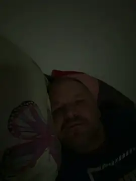 Snapshot of Aronn4 chatting on March 11, 2025, 10:09 pm Aronn4 online show from March 11, 2025, 10:09 pm