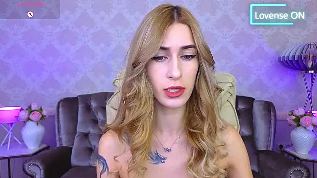 Sexy Lava online show from October 13, 2025, 6:26 am