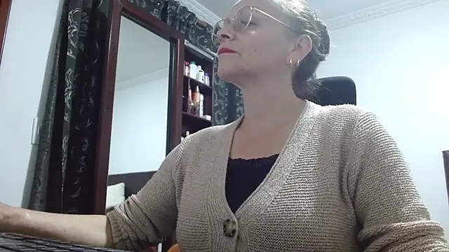 Snapshot of asleycavta chatting on November 25, 2025, 2:45 am asleycavta online show from November 25, 2025, 2:45 am