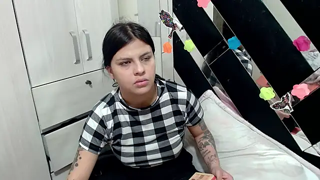 Snapshot of katery_wok11 chatting on December 15, 2025, 7:52 pm katery wok11 online show from December 15, 2025, 7:52 pm