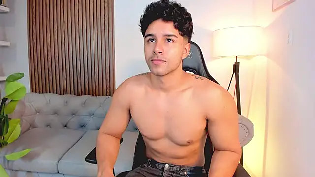 Snapshot of liam_collins21 chatting on November 9, 2025, 11:47 am liam collins21 online show from November 9, 2025, 11:47 am