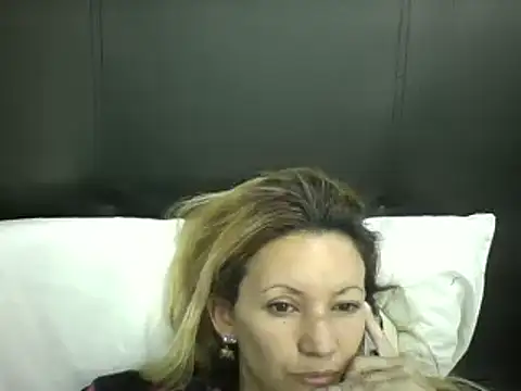 Paulita x3 online show from April 22, 2026, 11:39 am