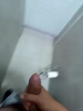 Snapshot of Brutao_ chatting on September 30, 2025, 7:53 pm Brutao online show from September 30, 2025, 7:53 pm