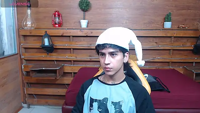 alex 477 online show from December 17, 2025, 11:26 am