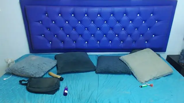 kiwii nasty online show from May 27, 2026, 1:57 am